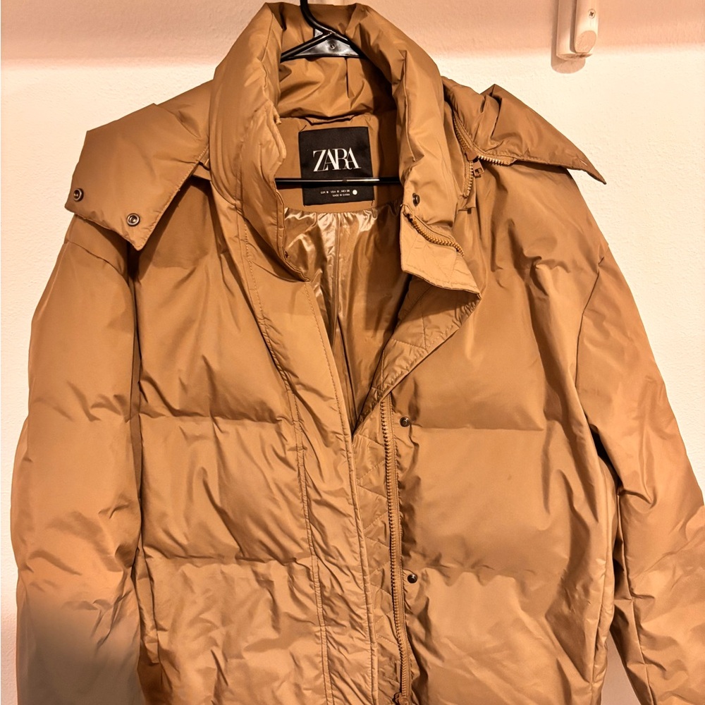 Zara Beige Outerwear